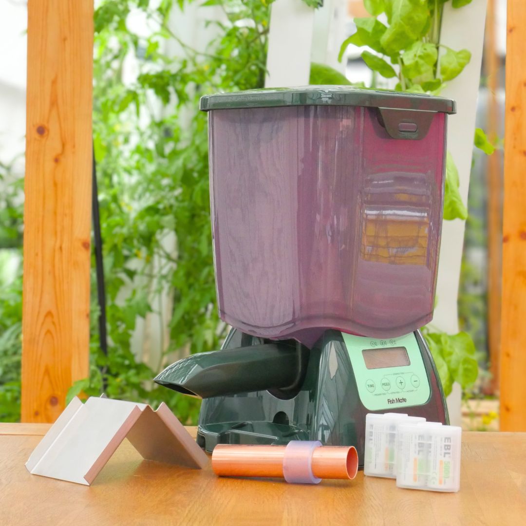 Distributeur automatique de nourriture pour poissons